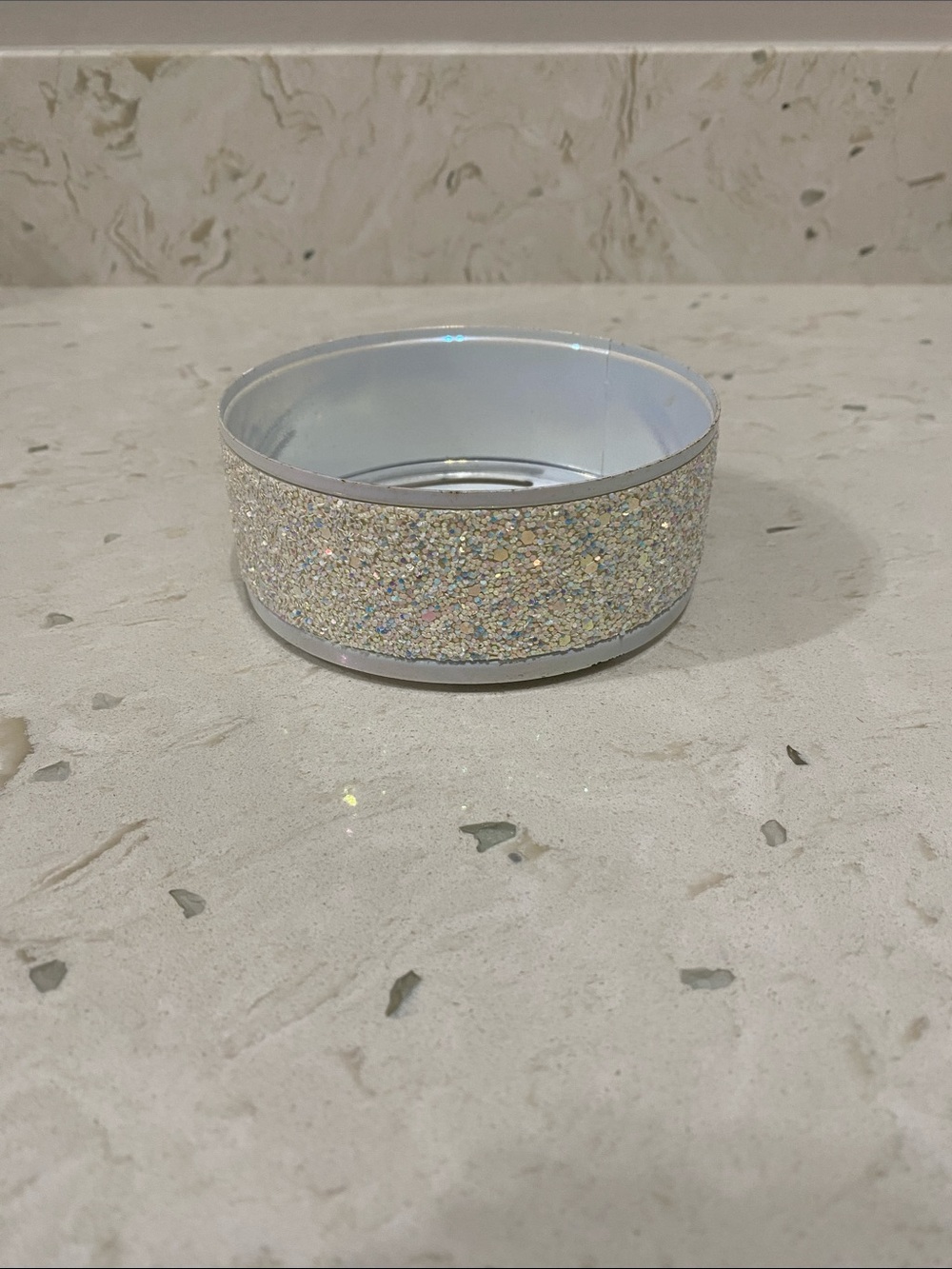 Candle holder
